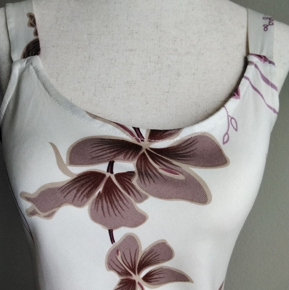 Hawaiian Moon Dress - Picture 3 of 7